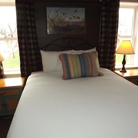 William Watson Hotel (Adults Only) Pittsfield Exteriér fotografie
