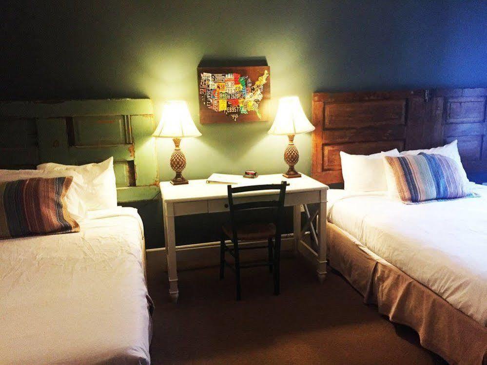 William Watson Hotel (Adults Only) Pittsfield Exteriér fotografie