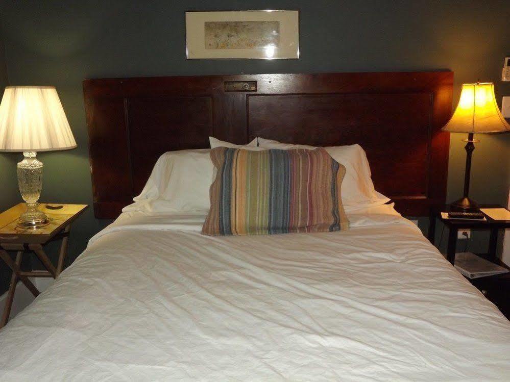 William Watson Hotel (Adults Only) Pittsfield Exteriér fotografie